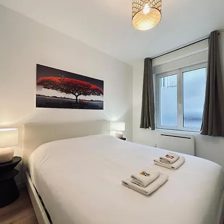 1 Clairmarais T2 Cosy A 2 Pas Du Centre-ville Reims